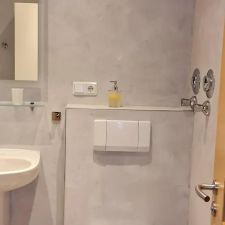 Kreuzstrasse 14 Schulte 10